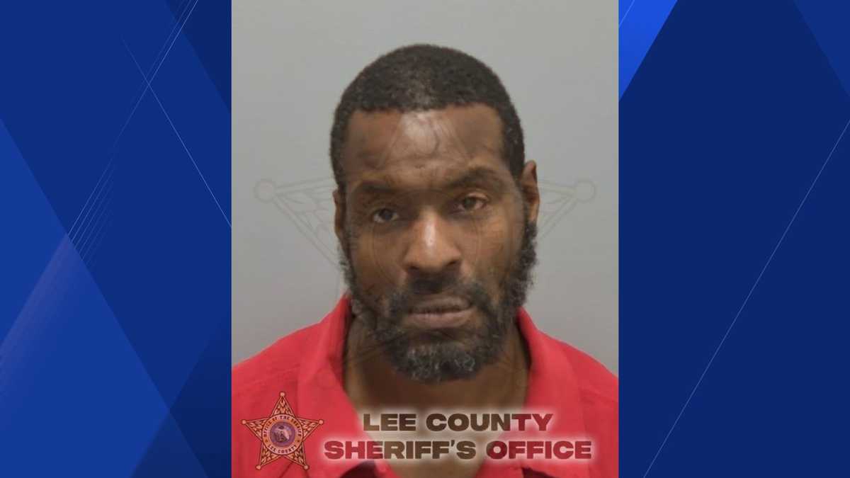 Cape Coral convicted felon accused of stealing handgun from home he was renovating