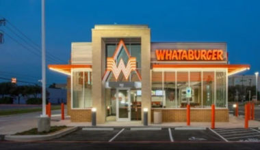 Whataburger opens location in Largo