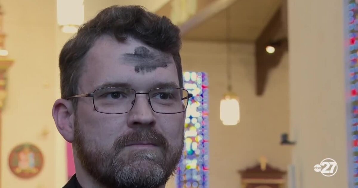 Tallahassee worshippers enter into Lent, Ramadan Wednesday