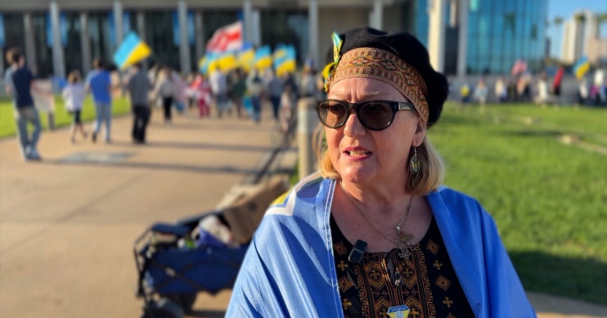 St. Petersburg rally marks 4 years since Russian attack on Ukraine