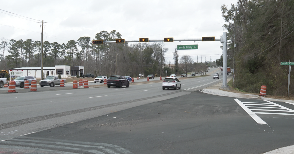 Thomasville and Velda Dairy Road signal activates Tuesday