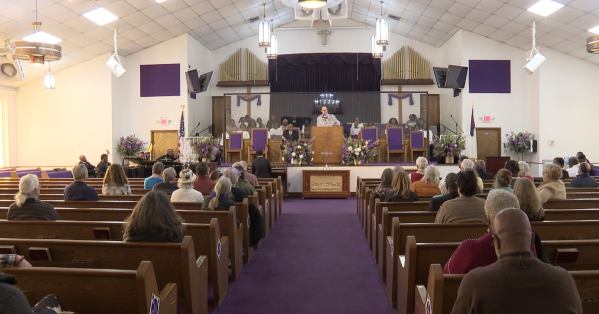 Faith leaders and city officials call for unity, action during prayer service