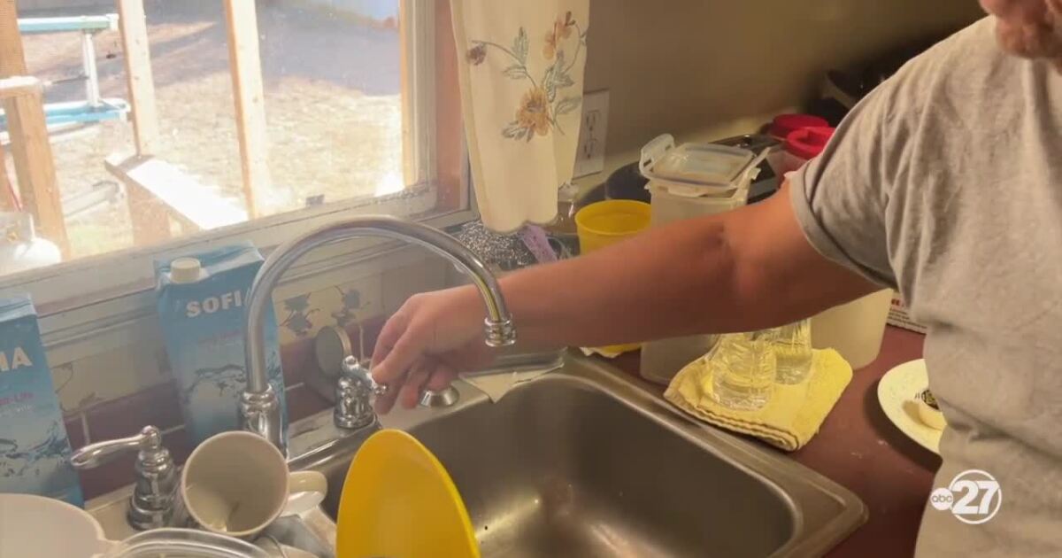 Leon County mobile home park residents forced to go without water for 5 days