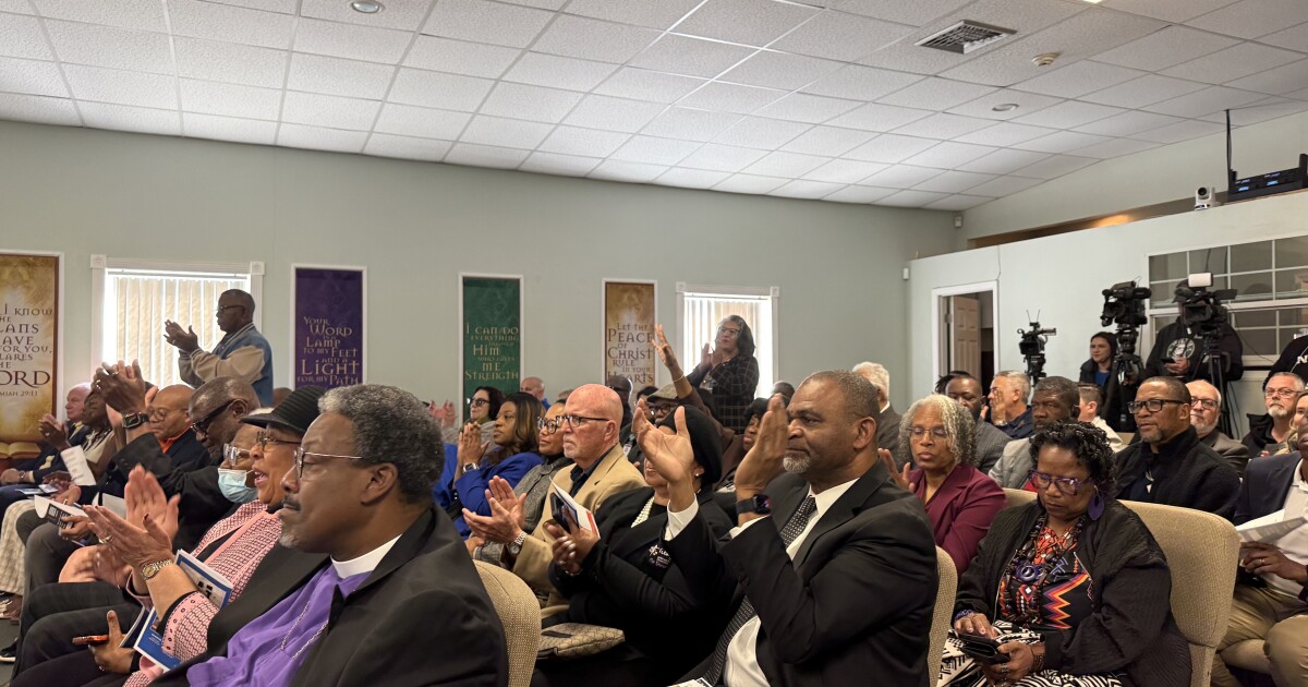 Religious leaders celebrate opening of Tampa senior apartments