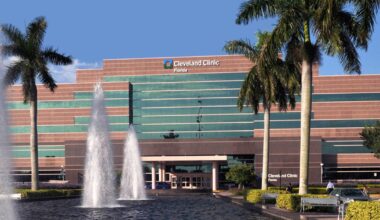 Florida Blue, Cleveland Clinic Florida face Sunday deadline to reach new contract