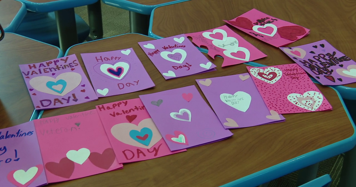 Tampa kids create Valentine's Day cards to share love with others
