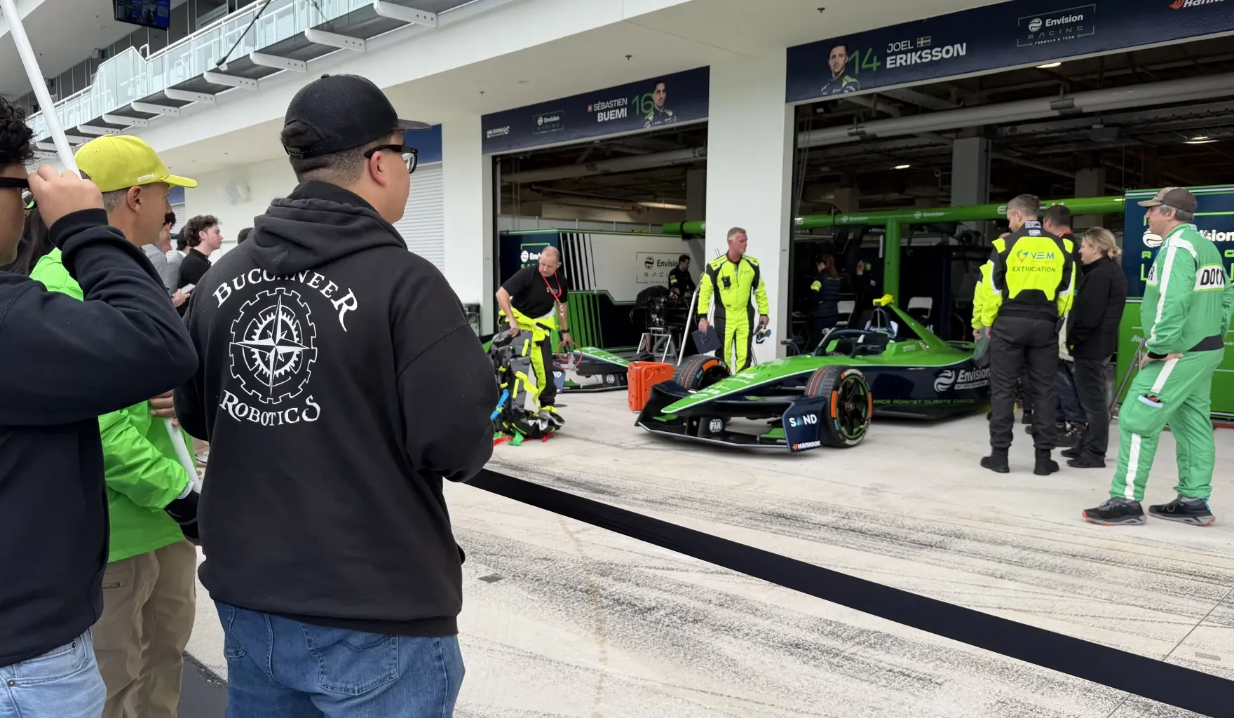 At Miami's electric Formula E grand prix, high school students see engineering in action