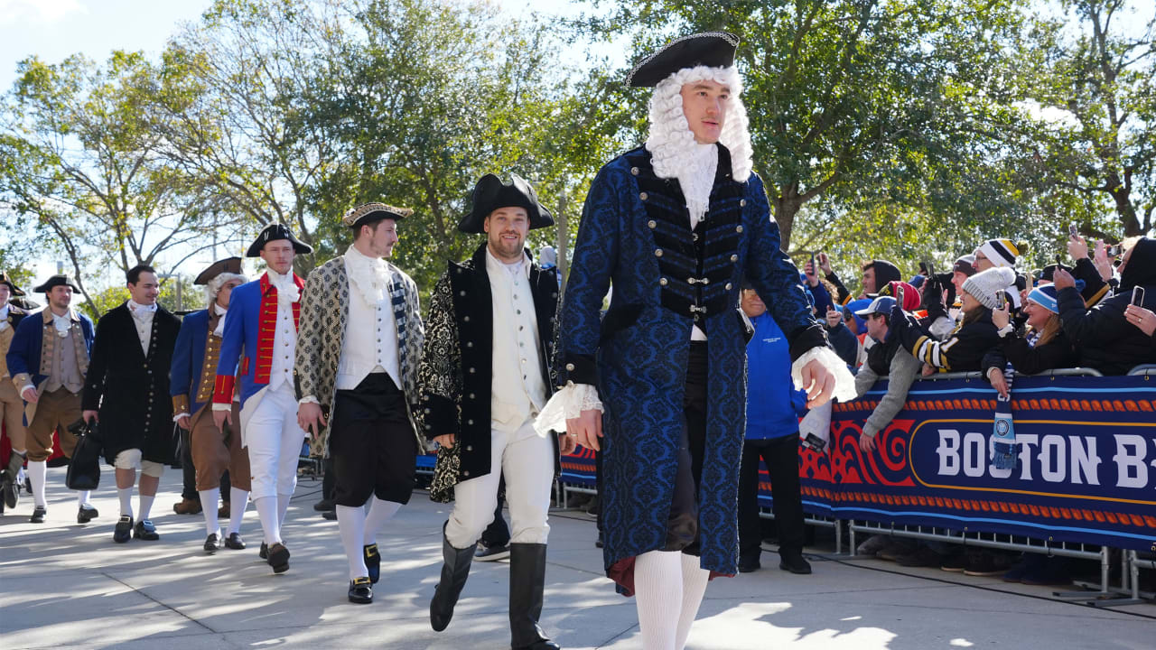 Inside the Bruins’ Stadium Series Walk-In Outfits, ‘Bite of the History in Boston’
