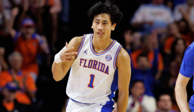 Ryan-Schwartz-emerging-down-stretch-Kentucky