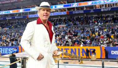 Cooper plays into Cuban theme with outfit at 2026 Stadium Series
