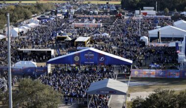 Fans enjoy pregame festivities at 2026 Stadium Series in Tampa
