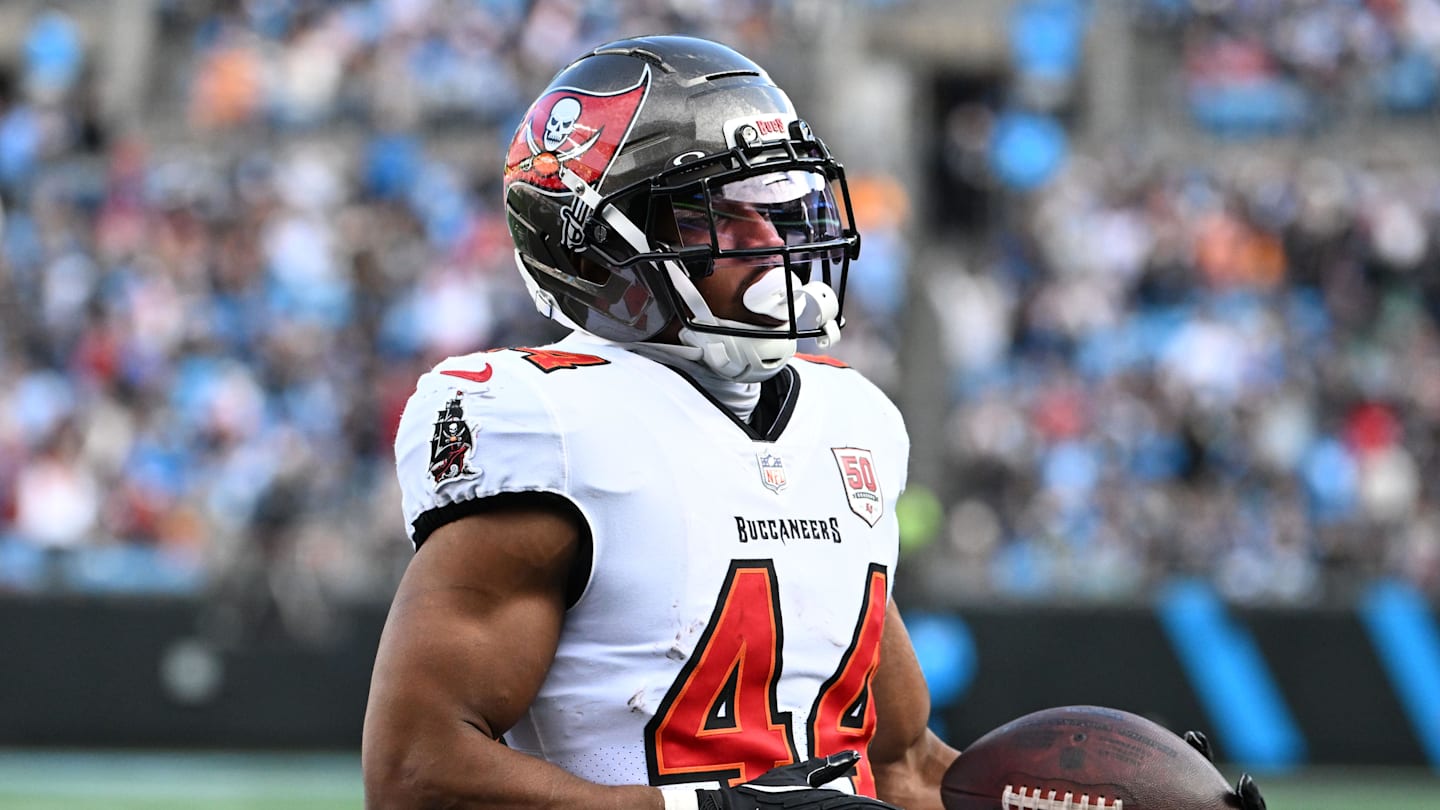 Tampa Bay Buccaneers Tender Backup RB Sean Tucker On 1-Year Deal