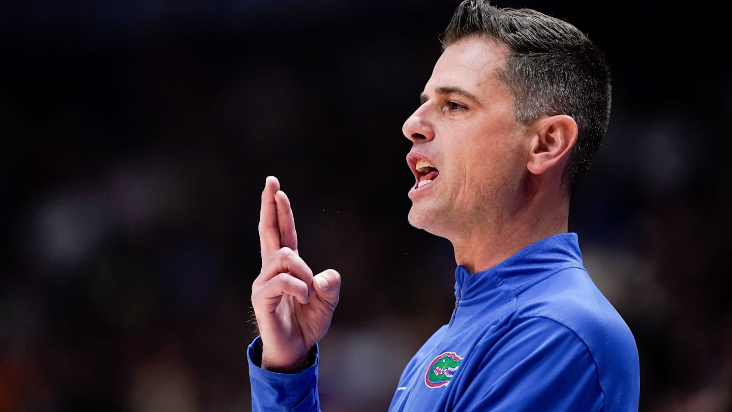 Florida coach Todd Golden works with his team against Vanderbilt during the first half of a SEC tournament semifinal game at Bridgestone Arena in Nashville, Tenn., Saturday, March 14, 2026.