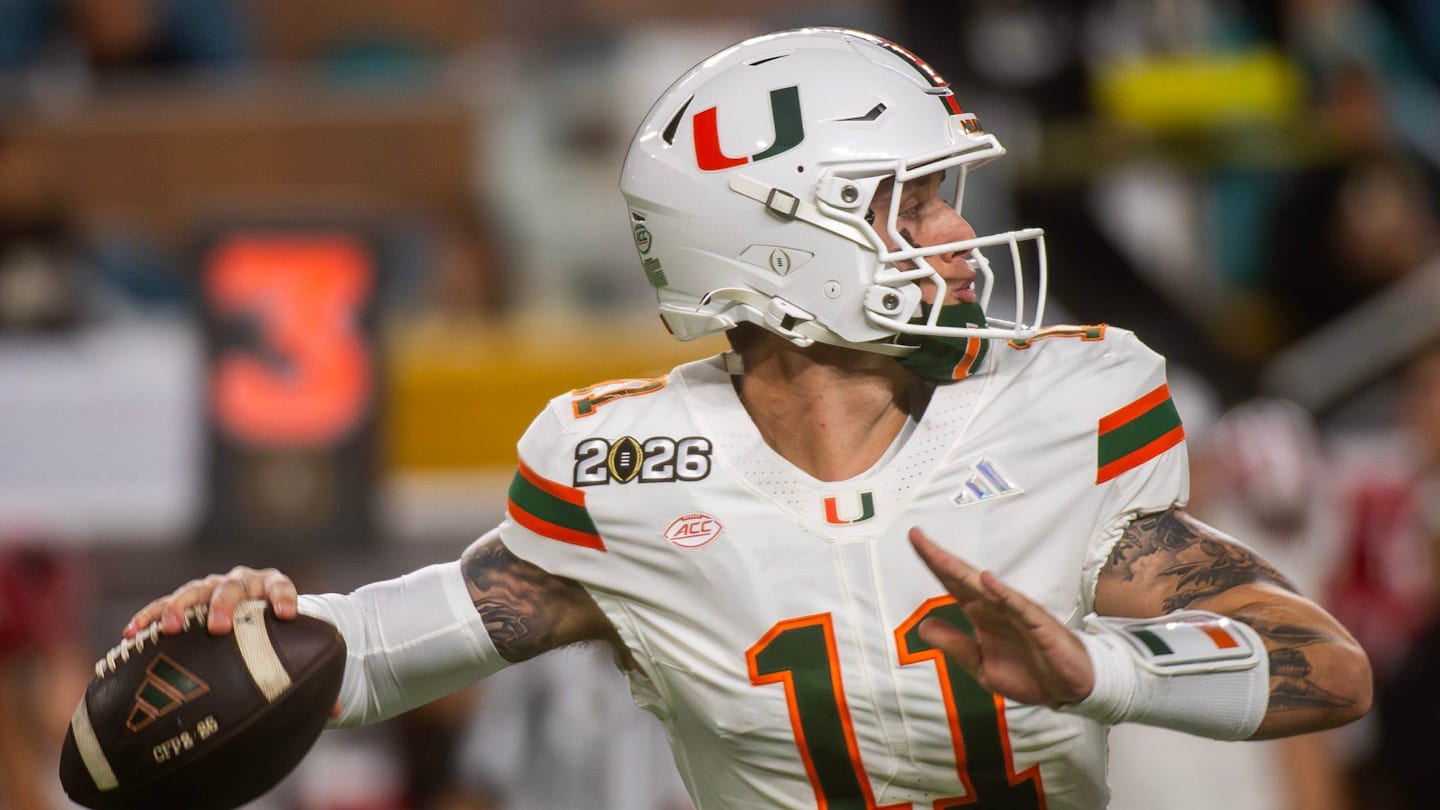 Steelers Bring In Miami QB for Visit