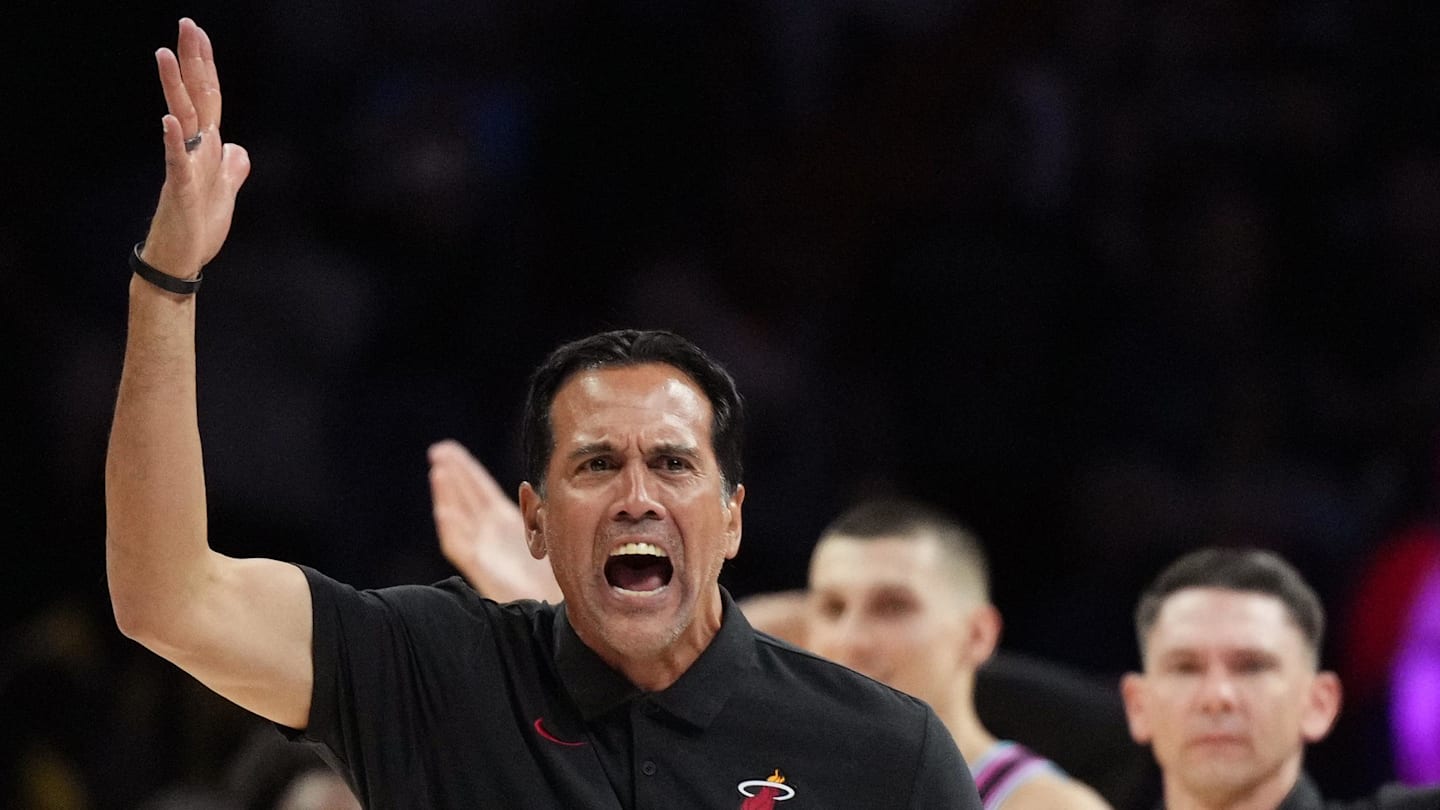 Miami Heat management is letting down Erik Spoelstra