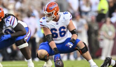 Florida Gators offensive lineman Jake Slaughter (66)