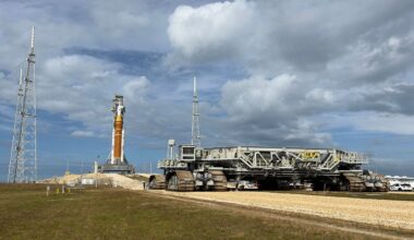 The crawler transporter will move the Artemis II's Space Launch System rocket and the Orion capsule back to the Vehicle Assembly Building for repairs after a helium flow issue was discovered. (Spectrum News file photo/Jon Shaban)
