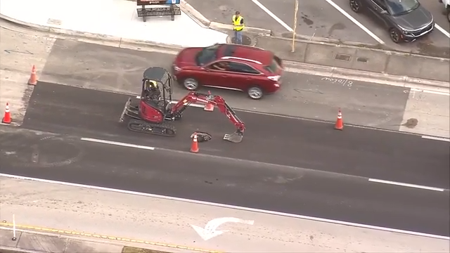 Crews work to repair sinkhole in Fort Lauderdale - WSVN 7News | Miami News, Weather, Sports