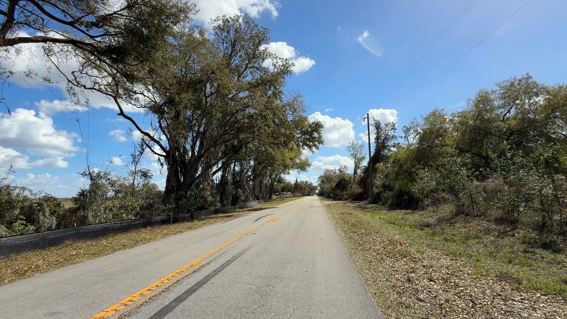 Some current Lake Toho Road residents have expressed their disapproval of the proposed changes. (Spectrum News/Jordan Mead)