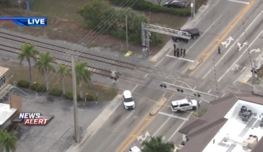 Police shut down railroad crossing near Dixie Highway and NE 26th St in Wilton Manors after train strikes pedestrian - WSVN 7News | Miami News, Weather, Sports