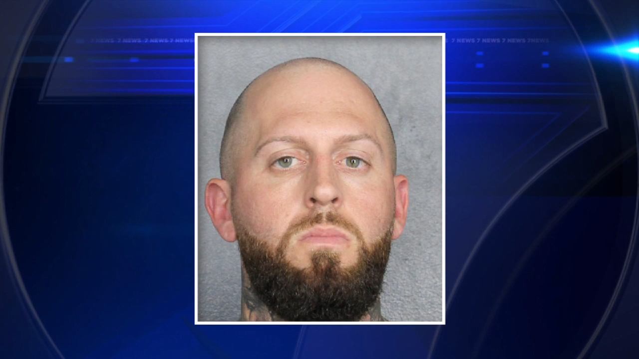 Lauderhill Police officer fired after being charged with hit-and-run in Davie - WSVN 7News | Miami News, Weather, Sports