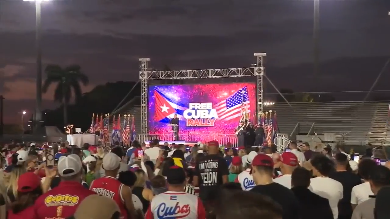 Hundreds gather in support of freedom for Cuba at Milander Park in Hialeah - WSVN 7News | Miami News, Weather, Sports