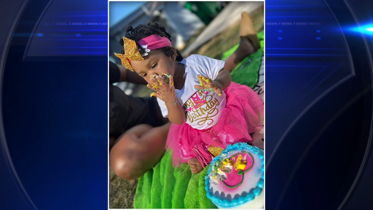 Grieving family pushes for change after 4-year-old girl drowns at NE Miami-Dade Airbnb - WSVN 7News | Miami News, Weather, Sports