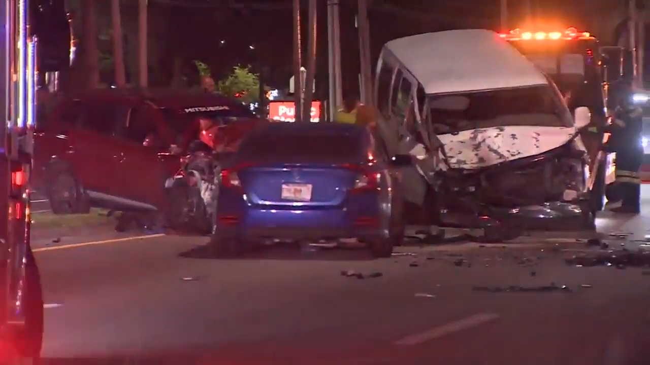 12 hospitalized after multi-vehicle crash in Lauderhill - WSVN 7News | Miami News, Weather, Sports