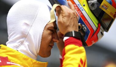 Alex Palou picks up where he left off in IndyCar season opener