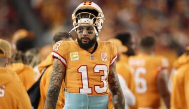 Former Tampa Bay Buccaneers wide receiver Mike Evans has signed with the 49ers