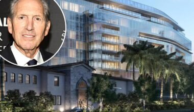 Howard Schultz spends $44M for a Florida penthouse