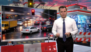 Can you be ticketed in Florida for getting stuck in an intersection?