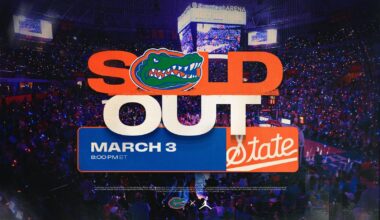 Gators 111, Razorbacks 77