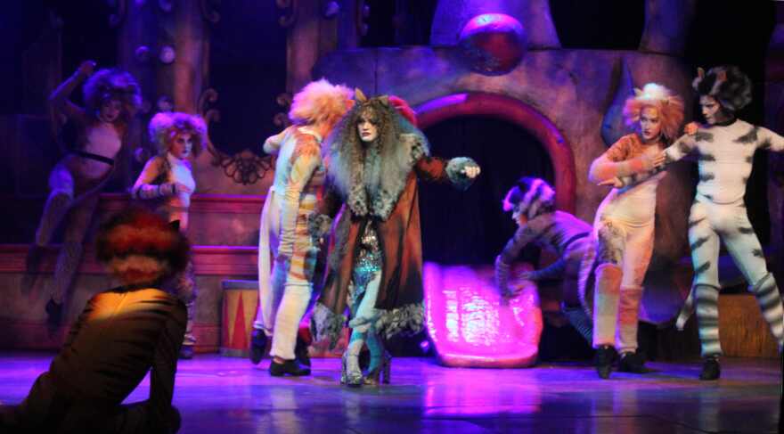 Abigail Aldridge as Grizabella in 'CATS' at Broadway Palm.