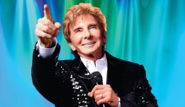 Barry Manilow postpones Orlando show again amid lung cancer fight