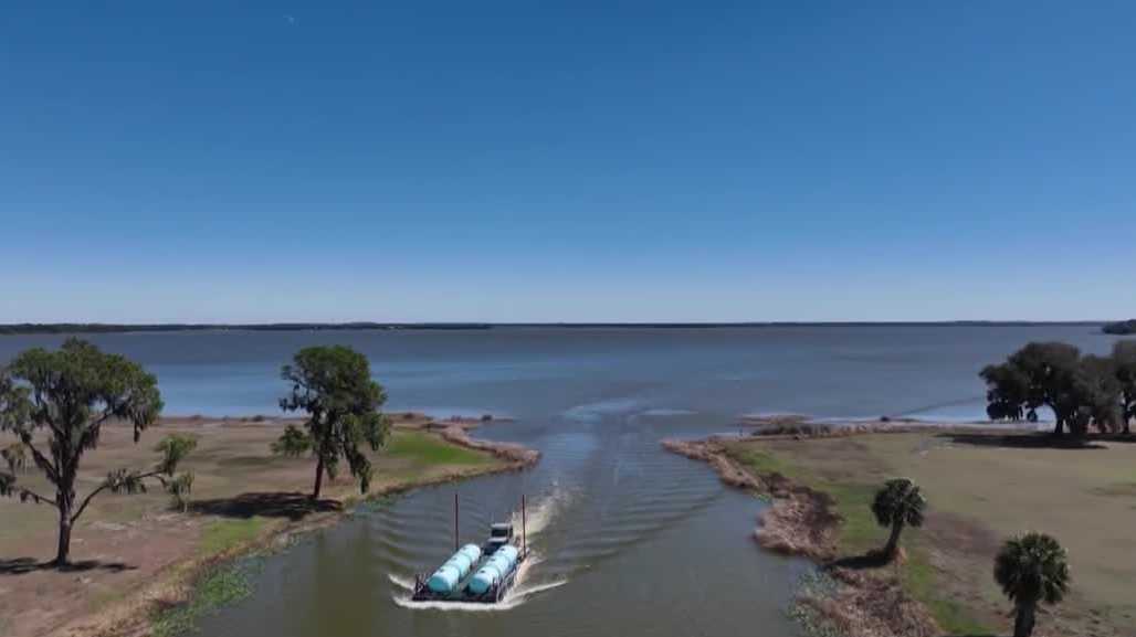 The race to save a dying lake in Central Florida: Alum treatments begin