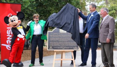 Downtown Orlando plaque commemorates Walt Disney history