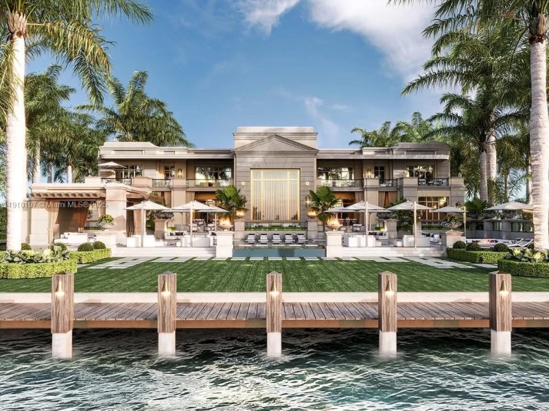 Mark Zuckerberg just bought this $170 million Florida mansion