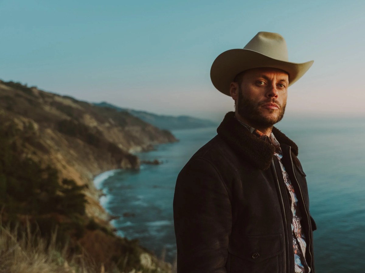 Charley Crockett, country star unafraid to criticize MAGA, plays Tampa on Tuesday