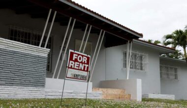 Florida renters struggle with extreme housing cost burdens