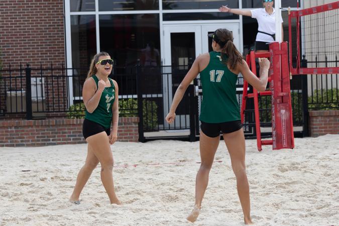 Bulls finish Tampa Beach Brawl unbeaten