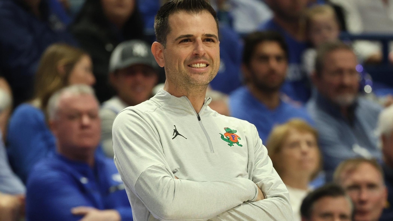 Defending champ Florida keeps winning and improves chances of landing a No. 1 seed