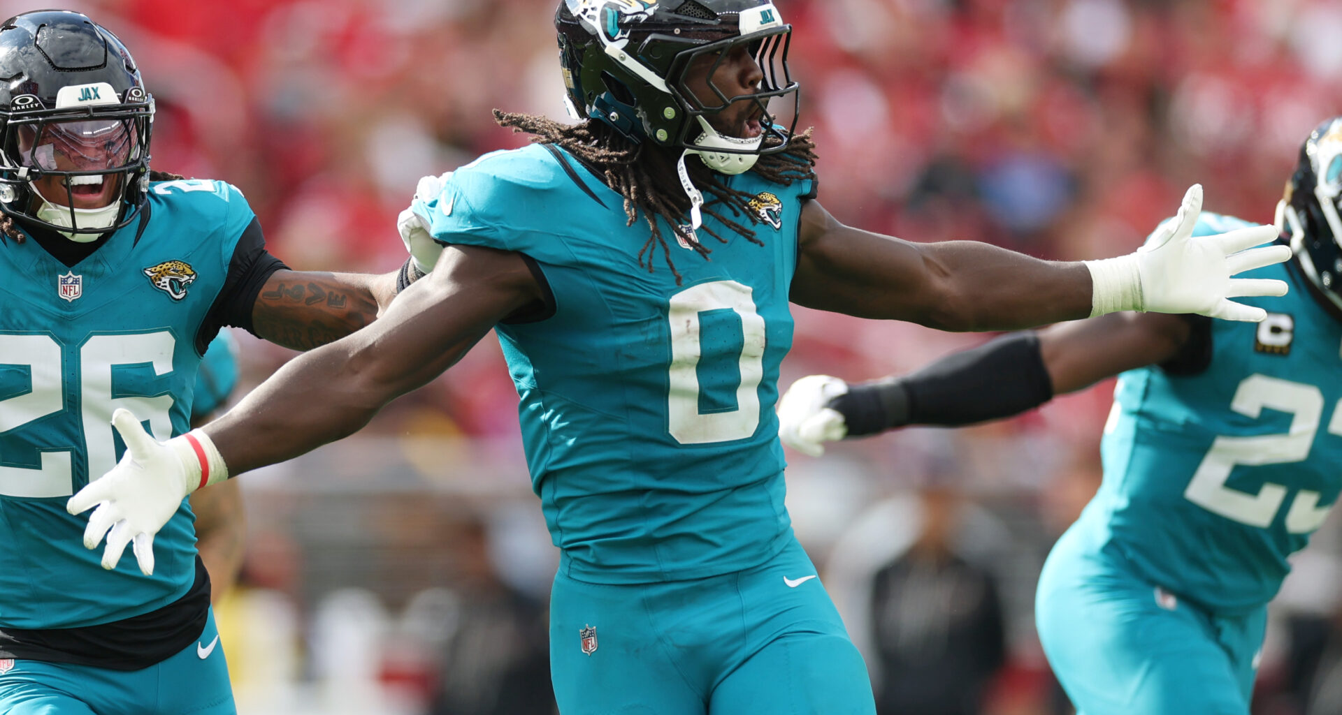 Jaguars Lose Devin Lloyd to Carolina Panthers in Free Agency