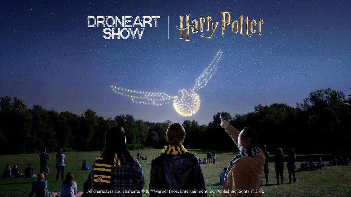 DroneArt Show: Harry Potter™ Lights Up Miami