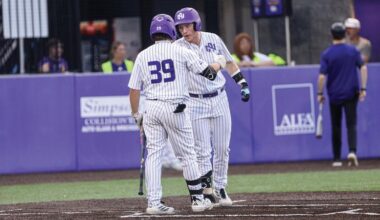 Late surge not enough against Jacksonville State, 8-3