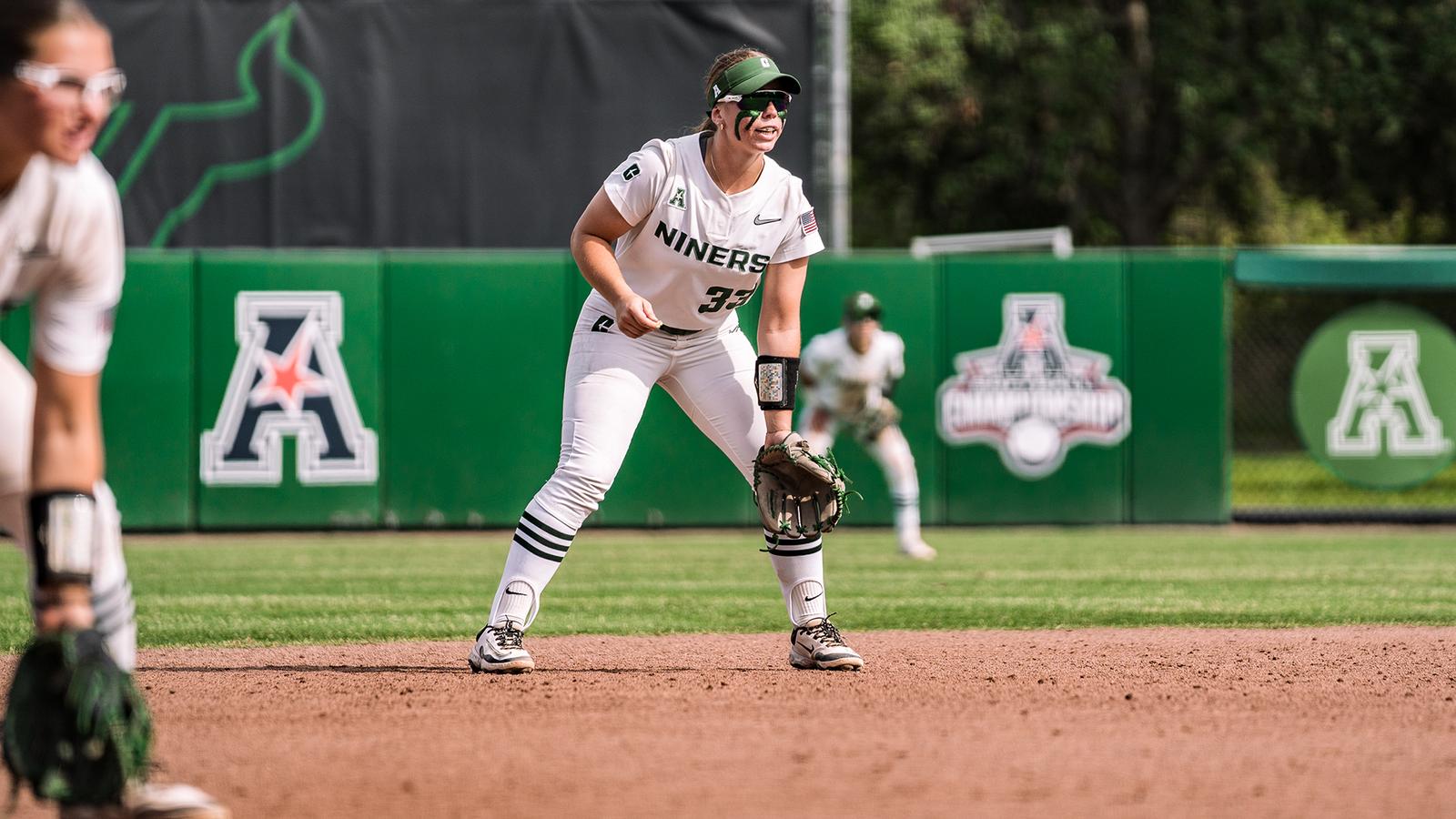 Olivia Williams and London Dirks