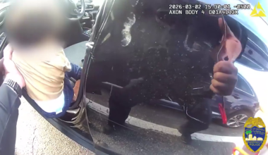 Video: Florida deputies pop open door to rescue toddler trapped inside locked car