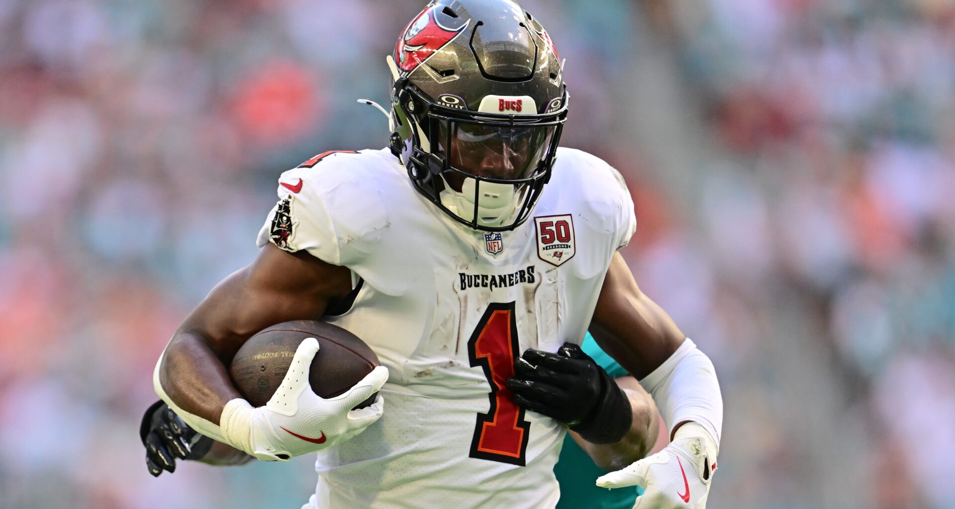 Buccaneers Lose Another Key Offensive Weapon in Free Agency