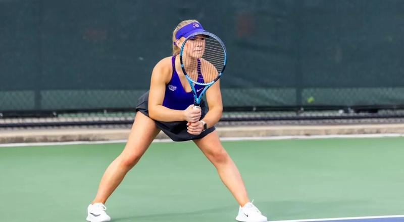 Women's Tennis Falls to Quinnipiac in Orlando