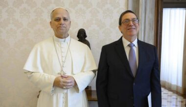 Cuba says it will release 51 prisoners